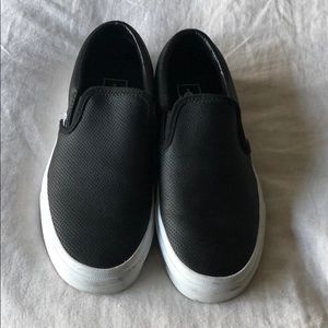 Vans perforated classic